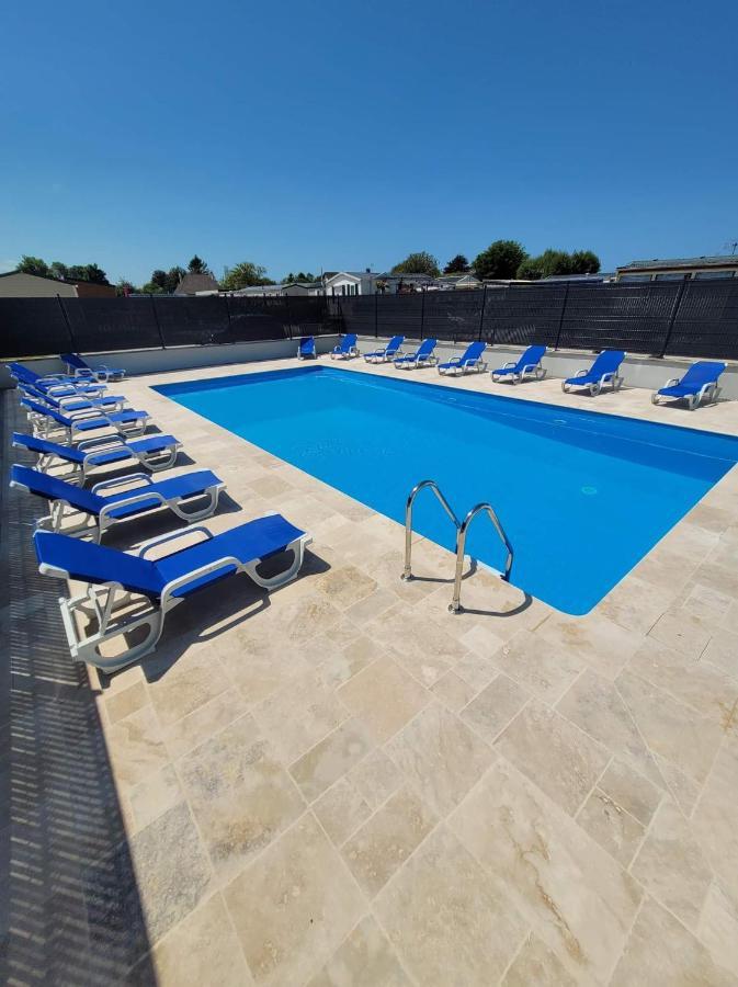 Mobil Home-Les Lins Bleus Biville-sur-Mer Екстериор снимка